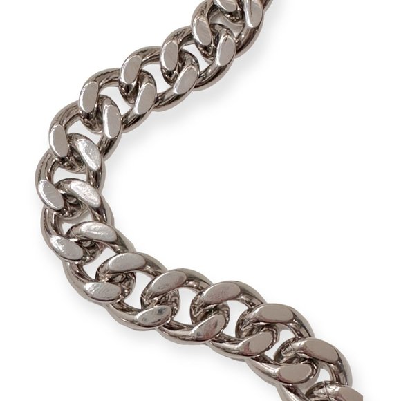 BACK IN STOCK!!! LOUIS VUITTON Padlock Choker Necklace, Silver - Picture 5 of 6